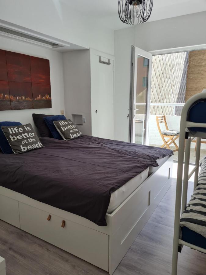 Modern Appartement Met Uniek Zeezicht Koksijde Exterior photo